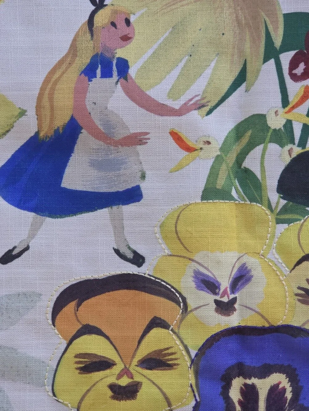 Disney Parks 70th Anniversary Alice In Wonderland Mary Blair Woven Kitchen Towel